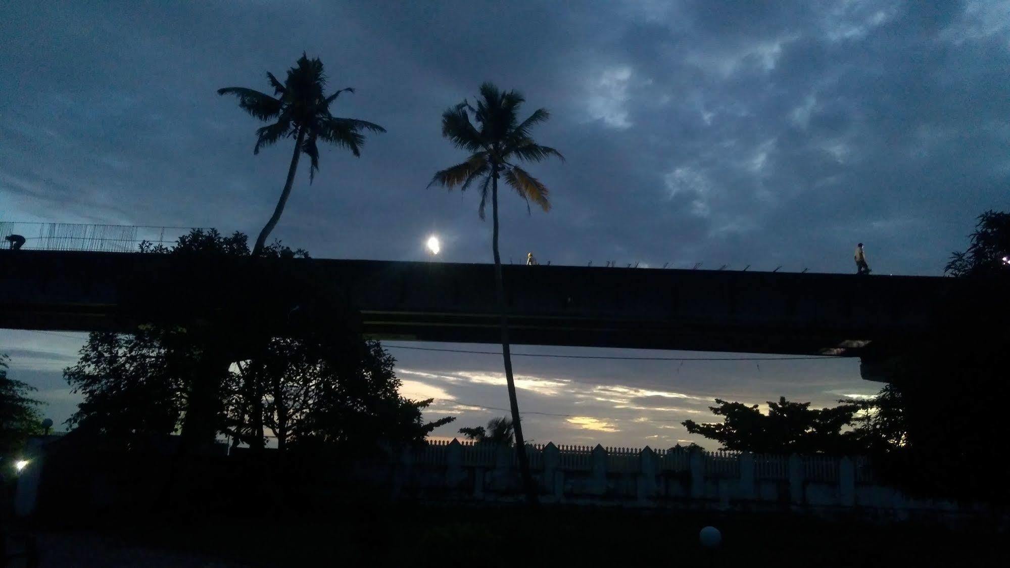 Baywatch Beach Resort Alappuzha Exterior photo